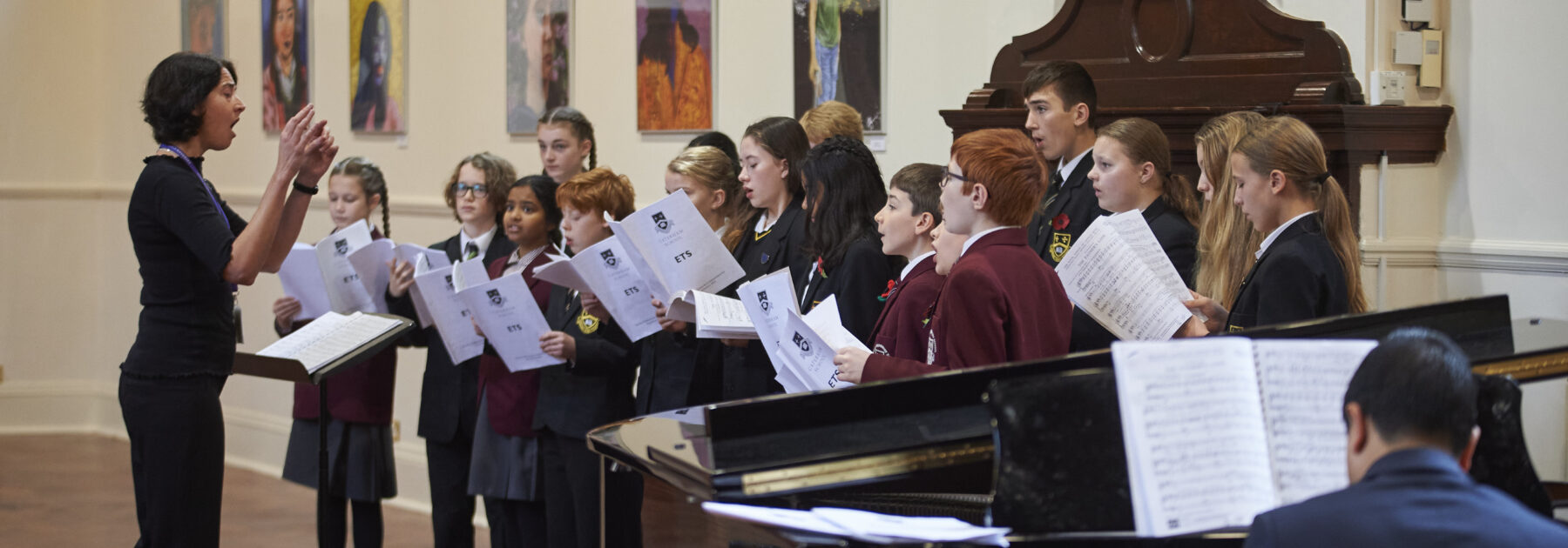 Choirs perform a moving Recital at Remembrance Day