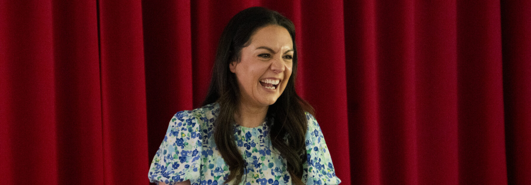 TV’s Laura Tobin Presents the Weather!