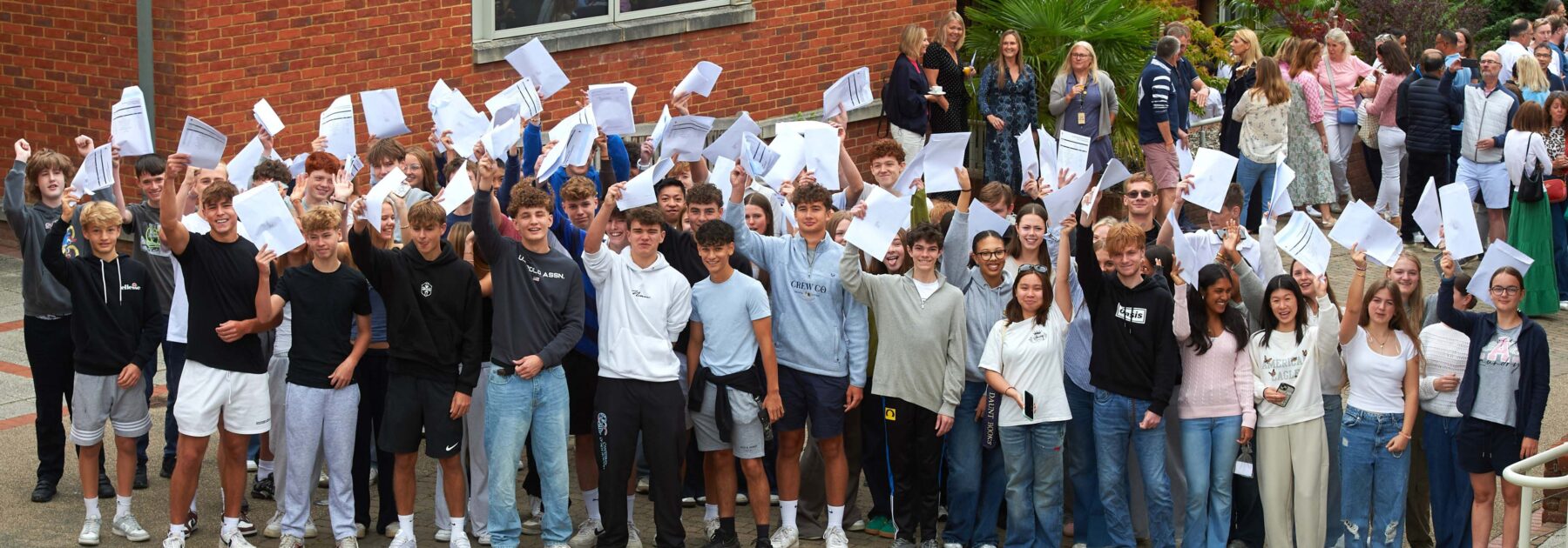 RECORD BREAKING GCSE RESULTS AT CATERHAM