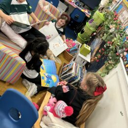 3e15c008 D18b 4361 8b51 1fe51ded5d95