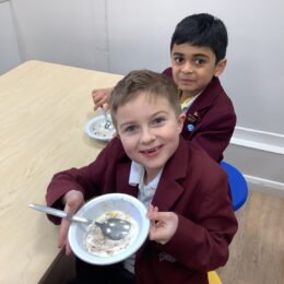 Ea017413 3e92 4edc 8284 7ee20a2b0a41